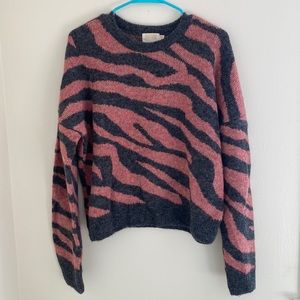 NATION Sweater Size M